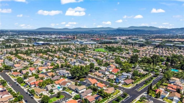 3582 Carmel, Irvine, CA 92606