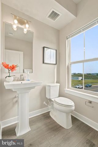 24274 THURSO SQ, Dulles, VA 20166