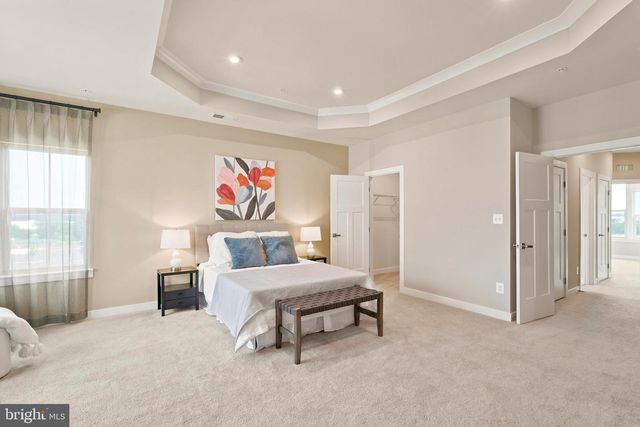 24274 THURSO SQ, Dulles, VA 20166