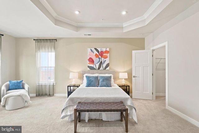 24274 THURSO SQ, Dulles, VA 20166