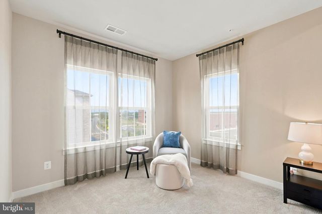 24274 THURSO SQ, Dulles, VA 20166