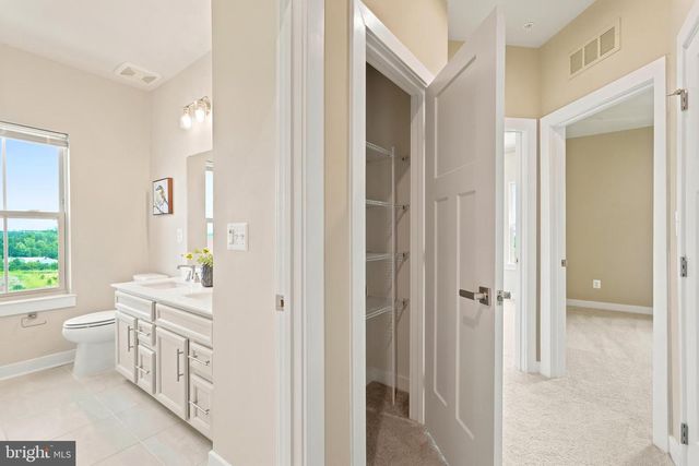 24274 THURSO SQ, Dulles, VA 20166