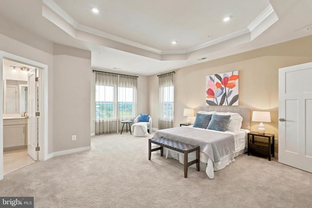 24274 THURSO SQ, Dulles, VA 20166