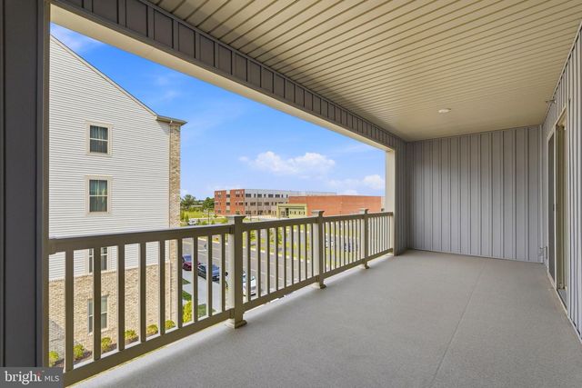 24274 THURSO SQ, Dulles, VA 20166