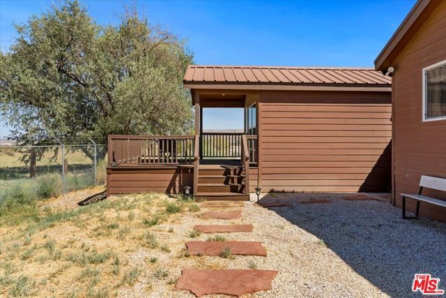 12055 Munsey Road, California City, CA 93519