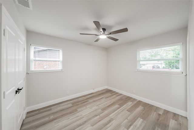 404 Simmons Drive, Hurst, TX 76053