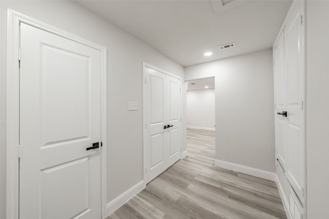 404 Simmons Drive, Hurst, TX 76053