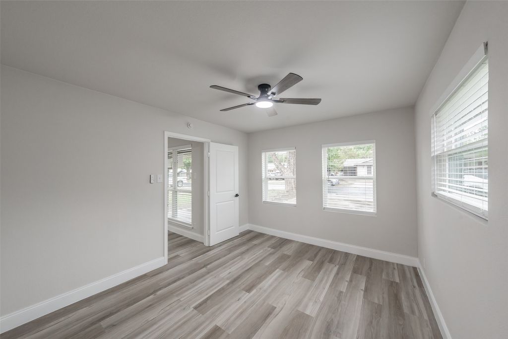 404 Simmons Drive, Hurst, TX 76053 — photo 4