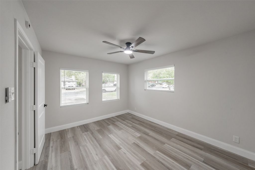 404 Simmons Drive, Hurst, TX 76053 — photo 5