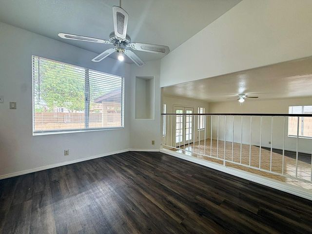 6755 N 89th Avenue, Glendale, AZ 85305