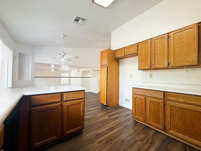 6755 N 89th Avenue, Glendale, AZ 85305