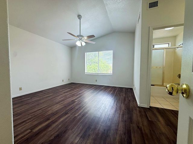 6755 N 89th Avenue, Glendale, AZ 85305