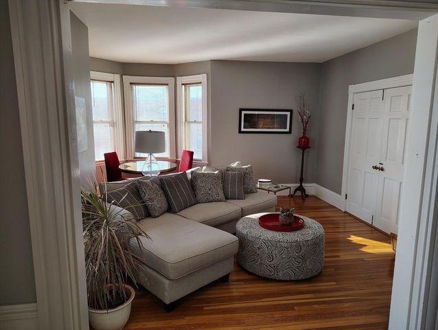 357 Lafayette St 2, Salem, MA 01970