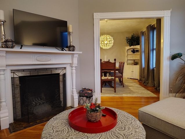 357 Lafayette St 2, Salem, MA 01970