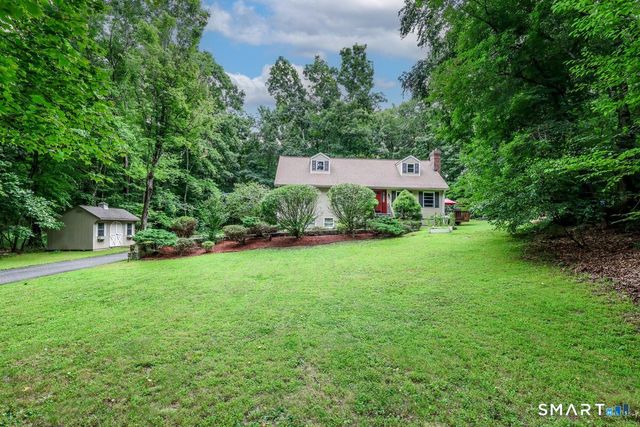 21 April Drive, New Milford, CT 06776
