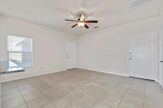 128 Dodge RD, Georgetown, TX 78626