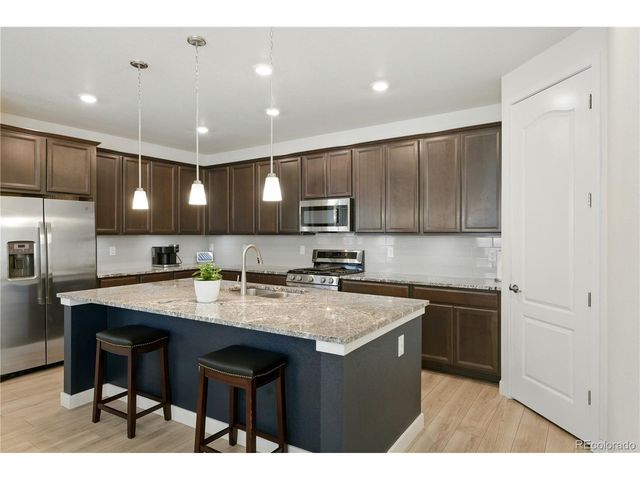 8844 S Sicily Ct, Aurora, CO 80016