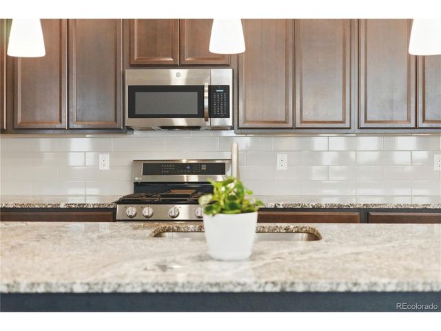 8844 S Sicily Ct, Aurora, CO 80016