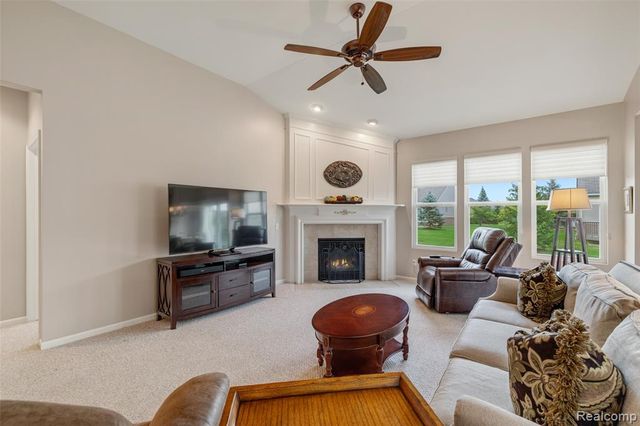 49502 Lakewood Street 93, Macomb, MI 48042