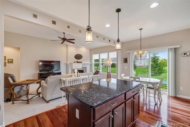 49502 Lakewood Street 93, Macomb, MI 48042