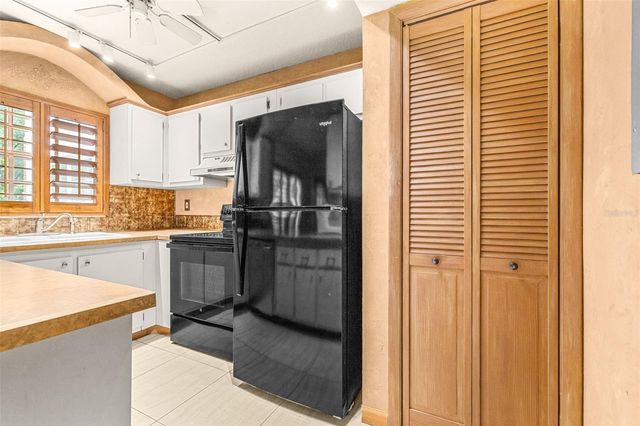 420 N BAYSHORE BOULEVARD 102, Clearwater, FL 33759