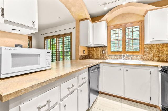 420 N BAYSHORE BOULEVARD 102, Clearwater, FL 33759
