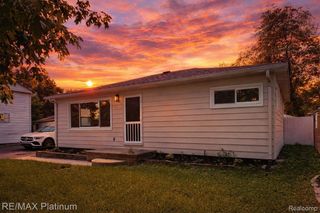 208 Devonshire Street, Ypsilanti Charter Township, MI 48198