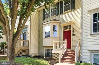 405 MCDANIEL DR, Purcellville, VA 20132