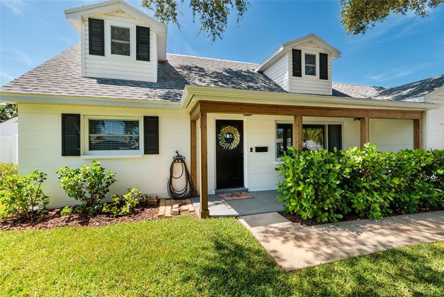 5950 35TH AVENUE N, St Petersburg, FL 33710