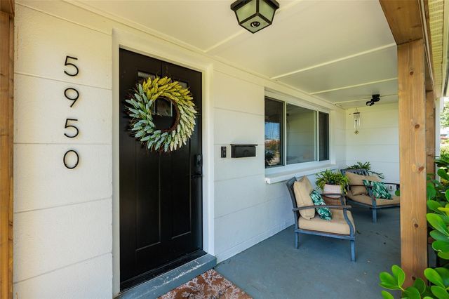 5950 35TH AVENUE N, St Petersburg, FL 33710