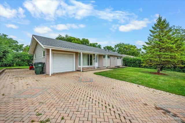260 FLAGSTAFF Lane, Hoffman Estates, IL 60169