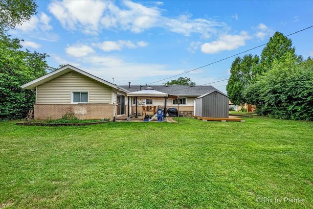 260 FLAGSTAFF Lane, Hoffman Estates, IL 60169