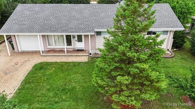 260 FLAGSTAFF Lane, Hoffman Estates, IL 60169