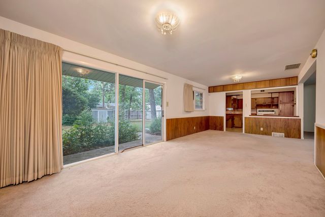 1511 Tulip Drive, Arlington, TX 76013