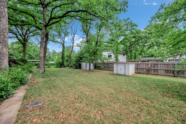 1511 Tulip Drive, Arlington, TX 76013