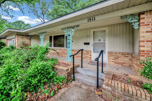 1511 Tulip Drive, Arlington, TX 76013