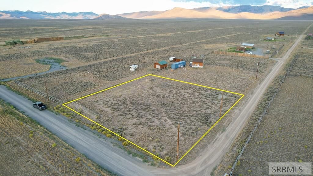 Image 2 of property listing at NKA 6100 W, Mackay, ID 83251