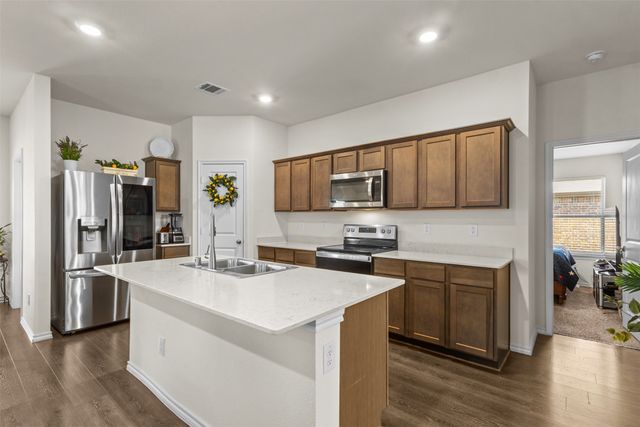 605 Iron Hill Lane, Josephine, TX 75189