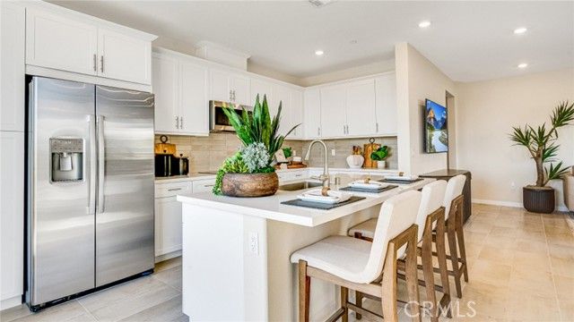 2739 E Amberley Privado, Ontario, CA 91762