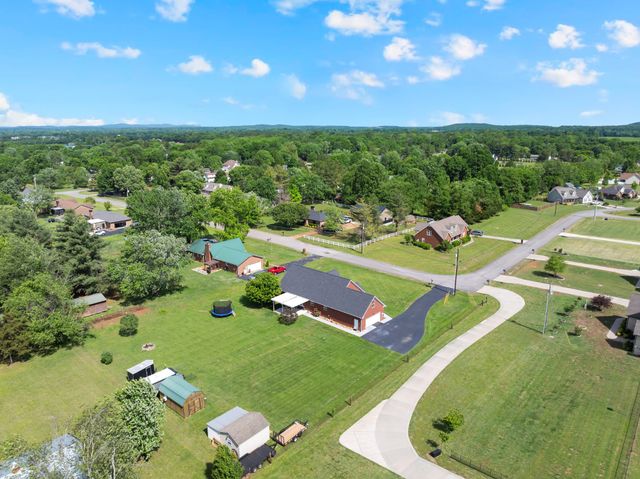 560 Crosswood Ct, Murfreesboro, TN 37127