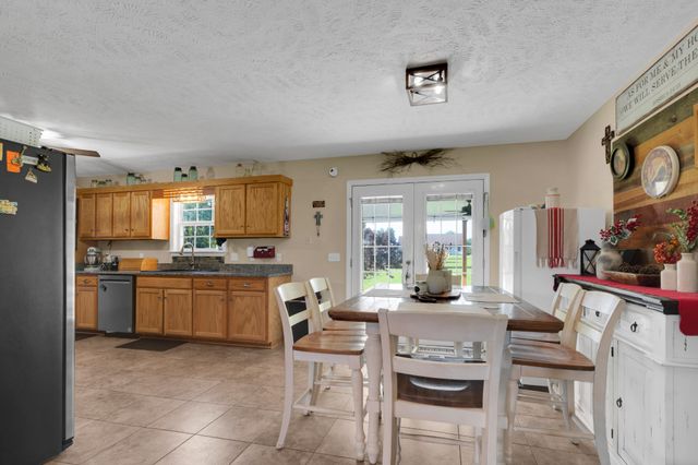 560 Crosswood Ct, Murfreesboro, TN 37127