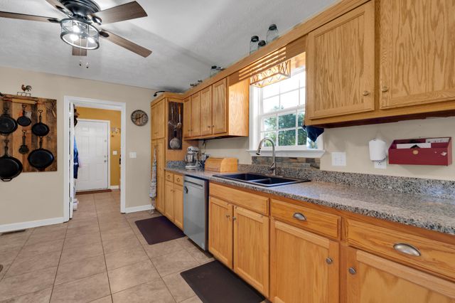 560 Crosswood Ct, Murfreesboro, TN 37127