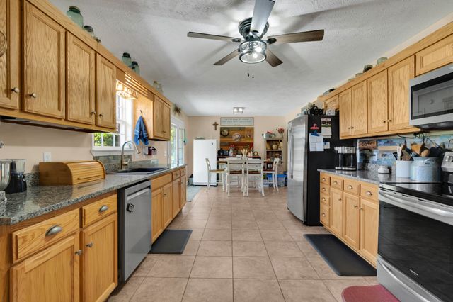 560 Crosswood Ct, Murfreesboro, TN 37127