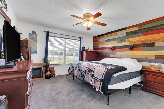 560 Crosswood Ct, Murfreesboro, TN 37127