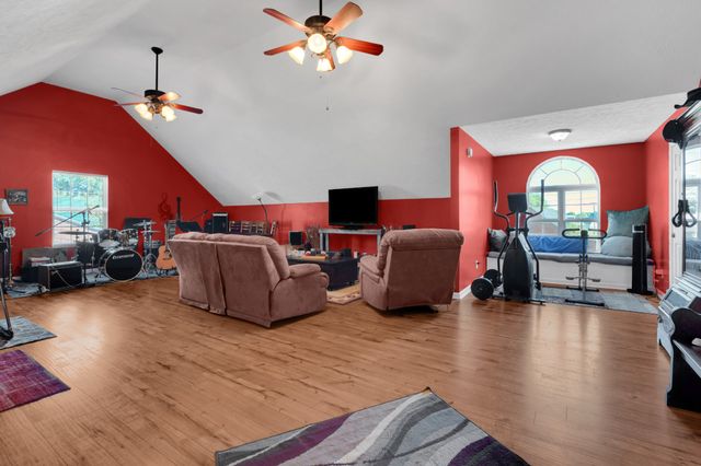 560 Crosswood Ct, Murfreesboro, TN 37127