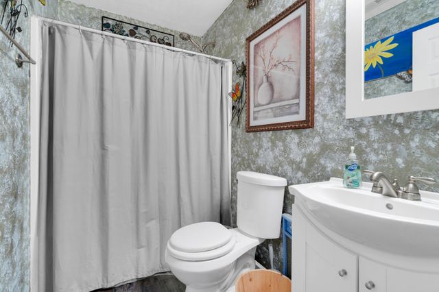 560 Crosswood Ct, Murfreesboro, TN 37127