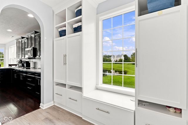 12002 Logan Hunter Trail, Noblesville, IN 46060