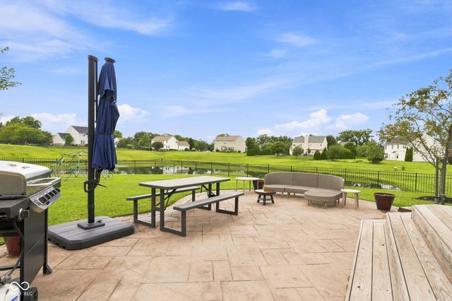 12002 Logan Hunter Trail, Noblesville, IN 46060