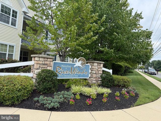 81 PELICAN, Thorofare, NJ 08086