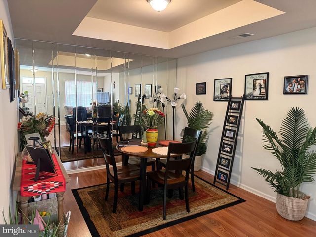 81 PELICAN, Thorofare, NJ 08086